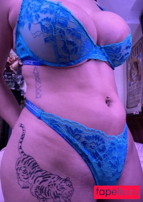 Sonic Milf Nude Onlyfans Photo 5