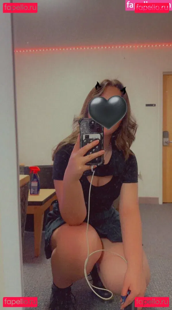 unhingedmindd Onlyfans Photo Gallery 