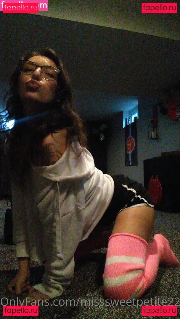 misssweetpetite22 Onlyfans Photo Gallery 