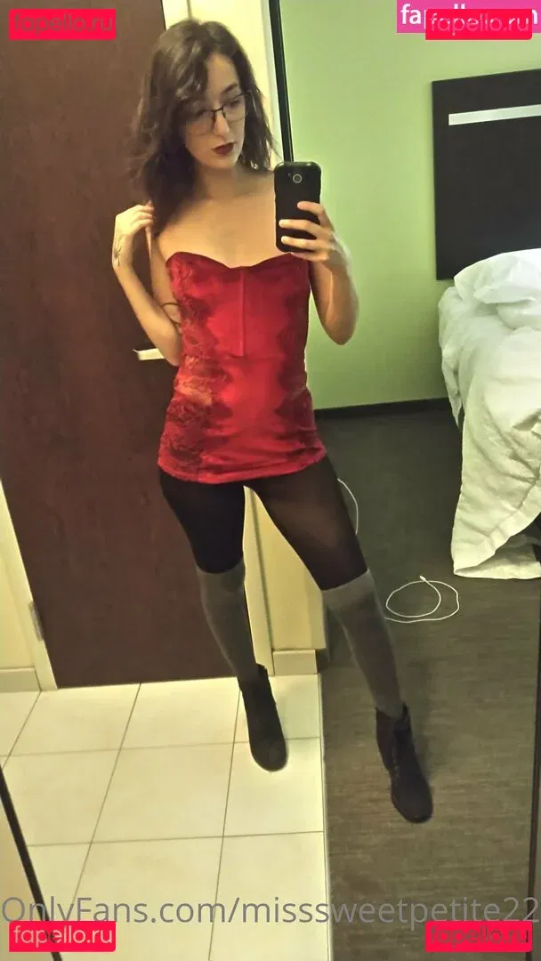 misssweetpetite22 Onlyfans Photo Gallery 