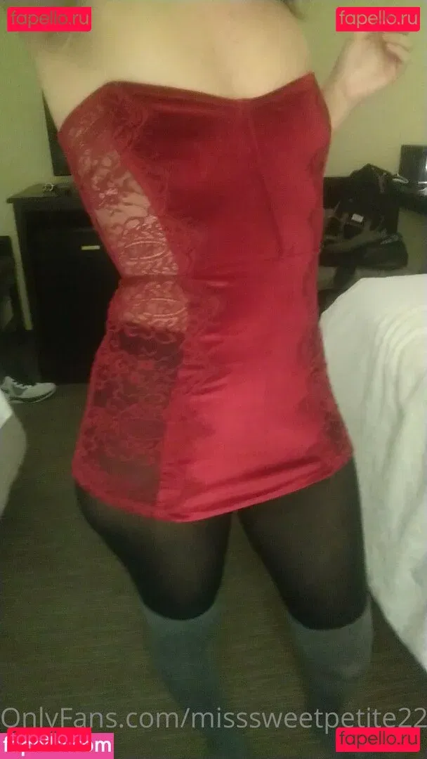 misssweetpetite22 Onlyfans Photo Gallery 