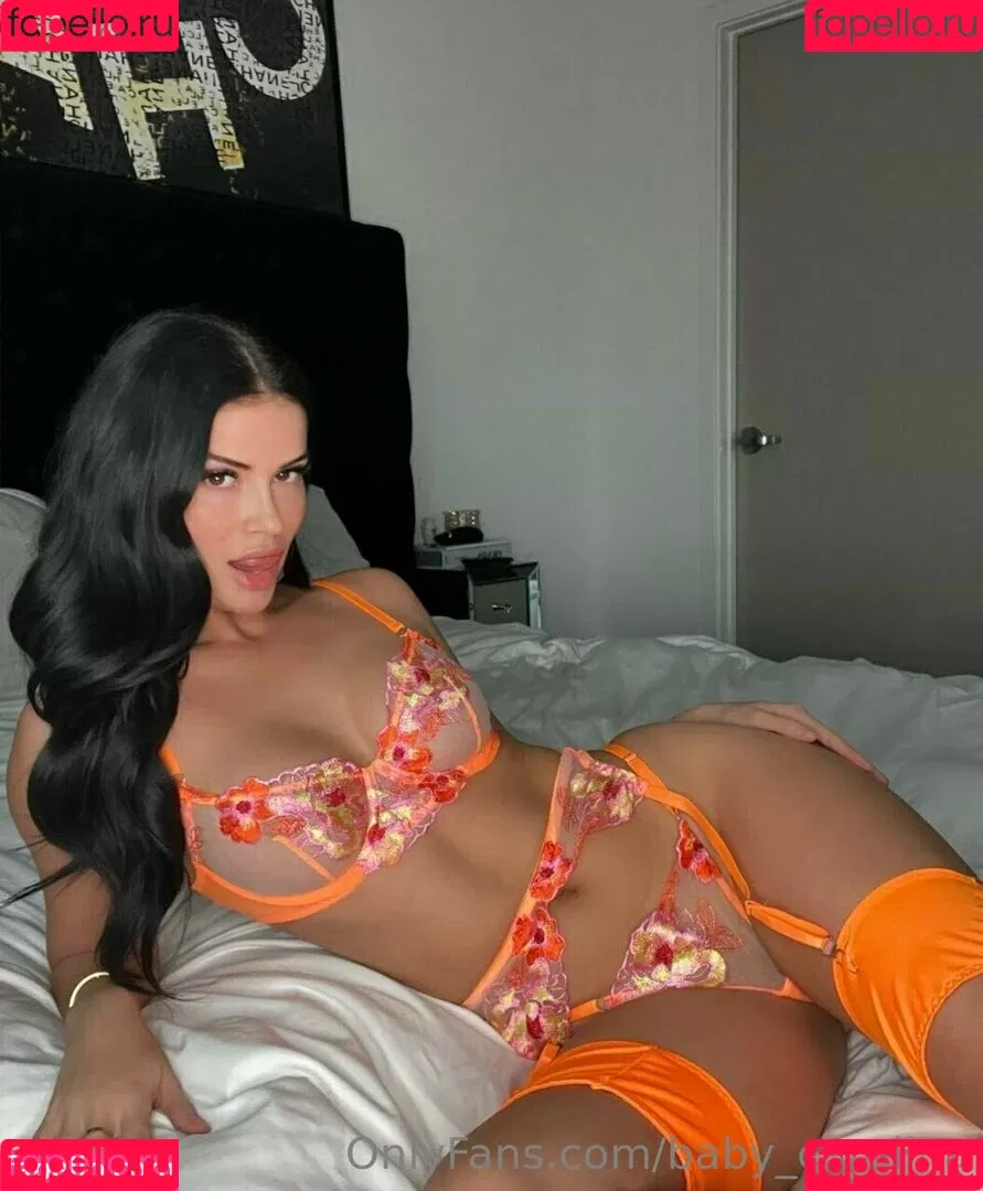 baby_carolina Onlyfans Photo Gallery 