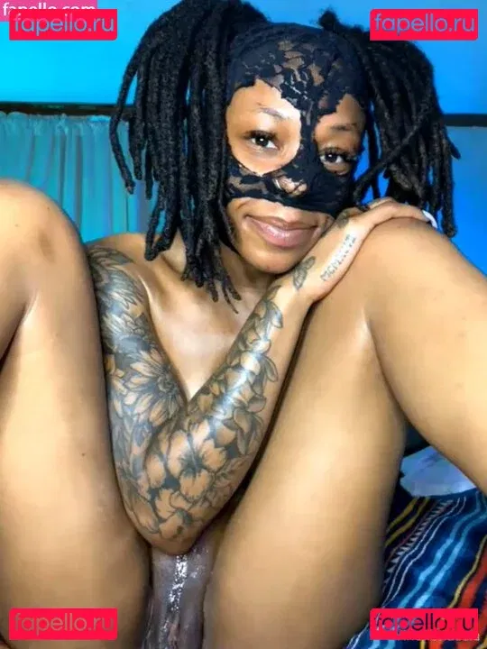 VixenOnasty Onlyfans Photo Gallery 