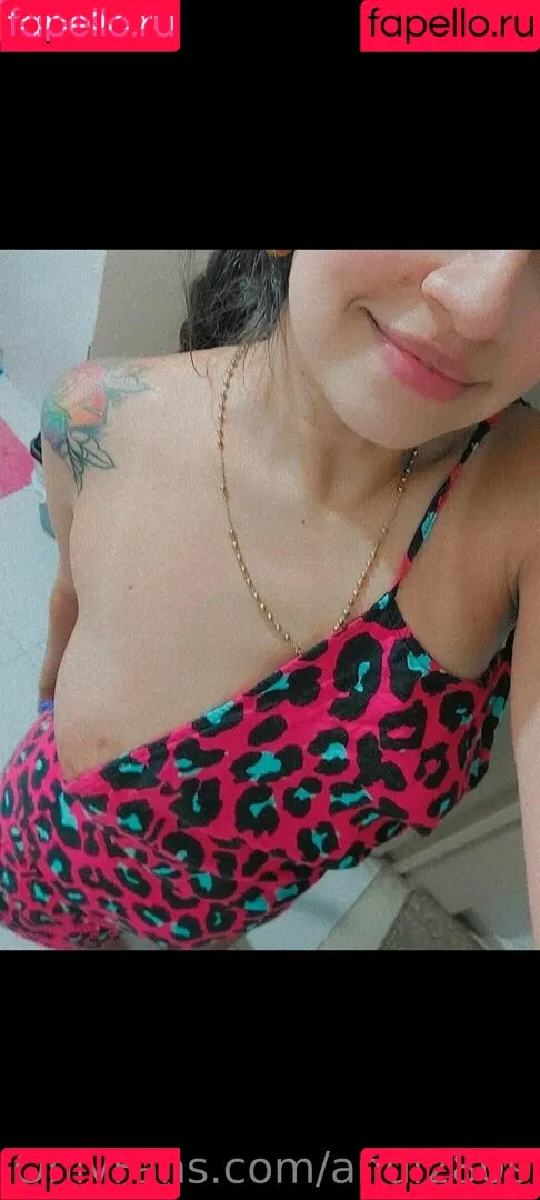 laveci28 Onlyfans Photo Gallery 