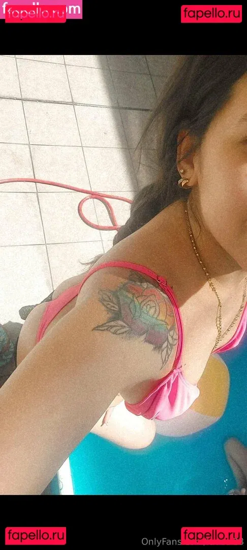 laveci28 Onlyfans Photo Gallery 