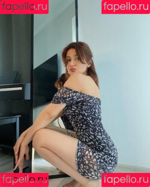 Buse Yılmaz Onlyfans Photo Gallery 
