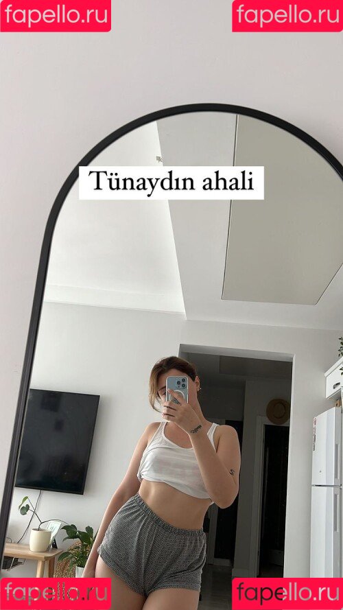 Buse Yılmaz Onlyfans Photo Gallery 