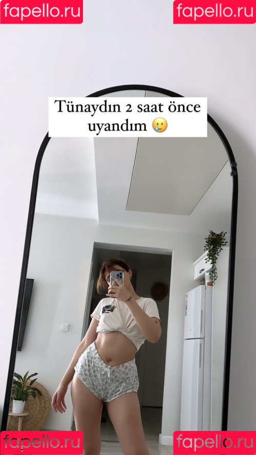Buse Yılmaz Onlyfans Photo Gallery 