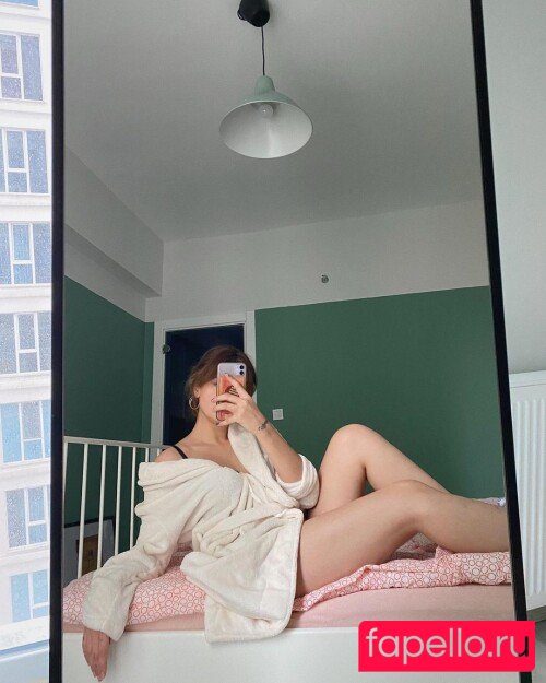Buse Y?lmaz Nude Onlyfans Photo 44