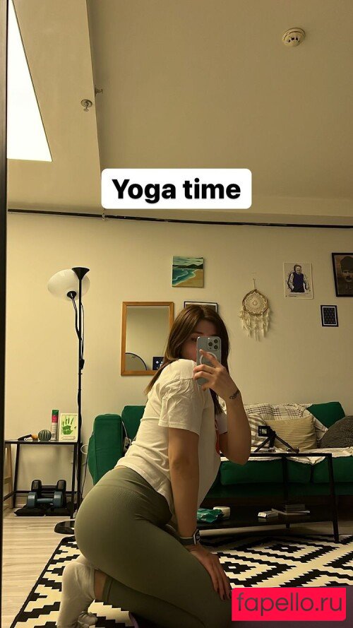 Buse Y?lmaz Nude Onlyfans Photo 12