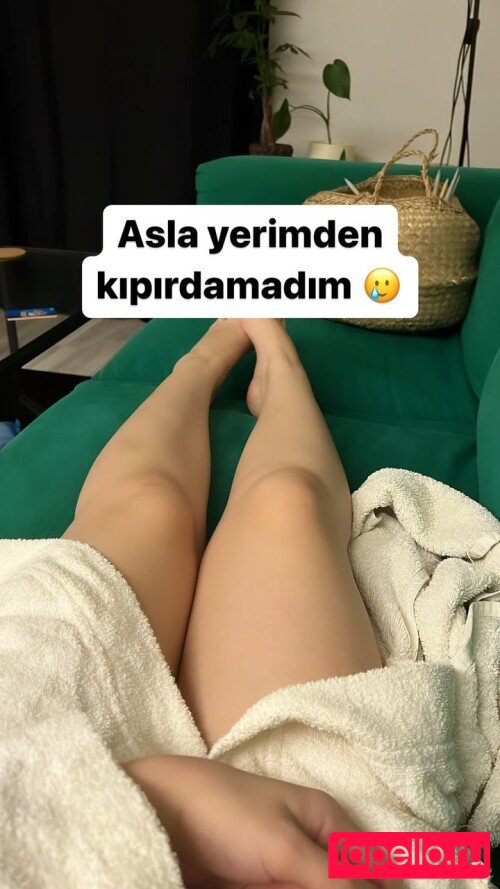 Buse Y?lmaz Nude Onlyfans Photo 6