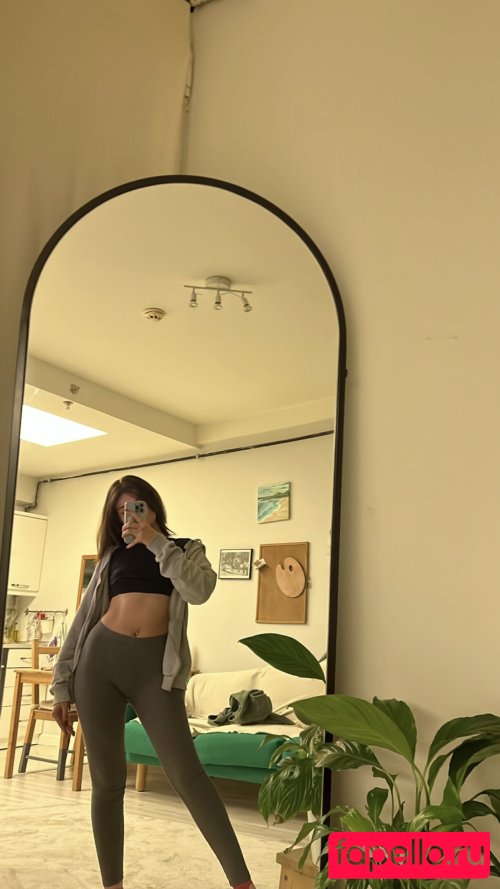 Buse Y?lmaz Nude Onlyfans Photo 4