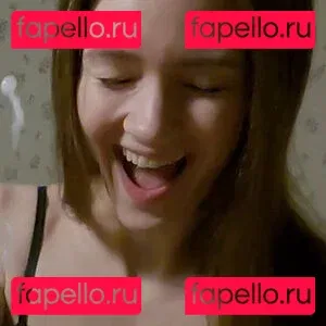 Mira Onlyfans Photo Gallery 