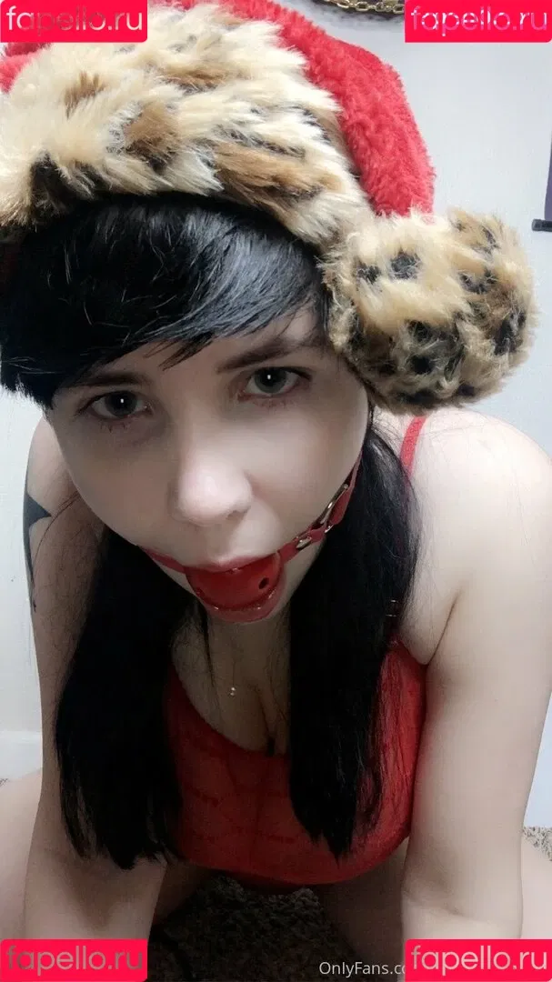 invadernoodles Onlyfans Photo Gallery 