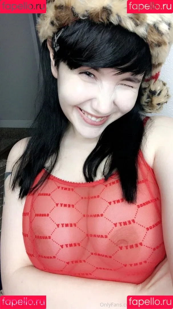 invadernoodles Onlyfans Photo Gallery 