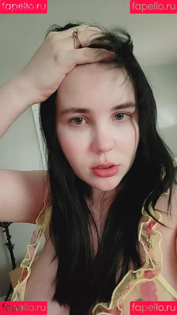 invadernoodles Onlyfans Photo Gallery 