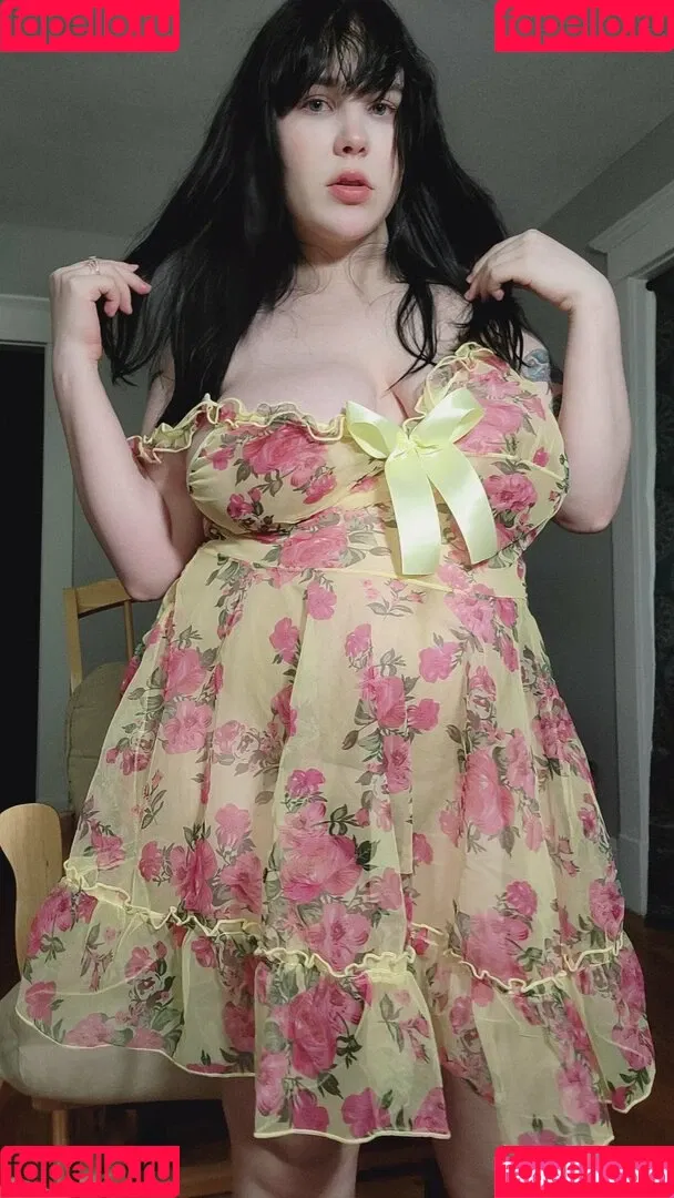 invadernoodles Onlyfans Photo Gallery 