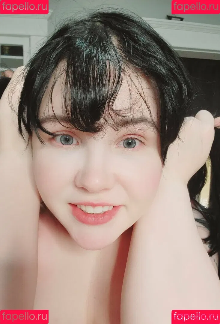 invadernoodles Onlyfans Photo Gallery 