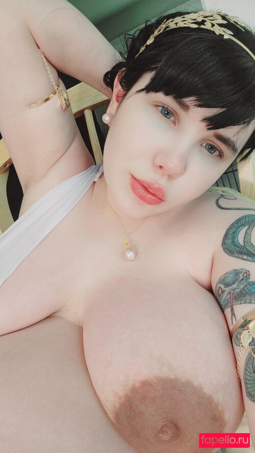 invadernoodles Onlyfans Photo Gallery 