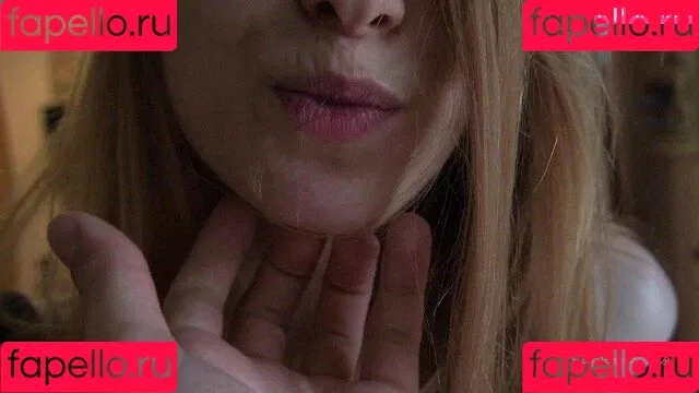 Kelly Collins Onlyfans Photo Gallery 