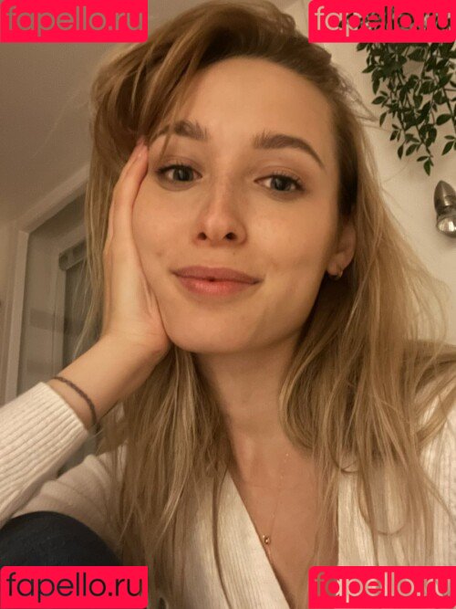 Kelly Collins Onlyfans Photo Gallery 