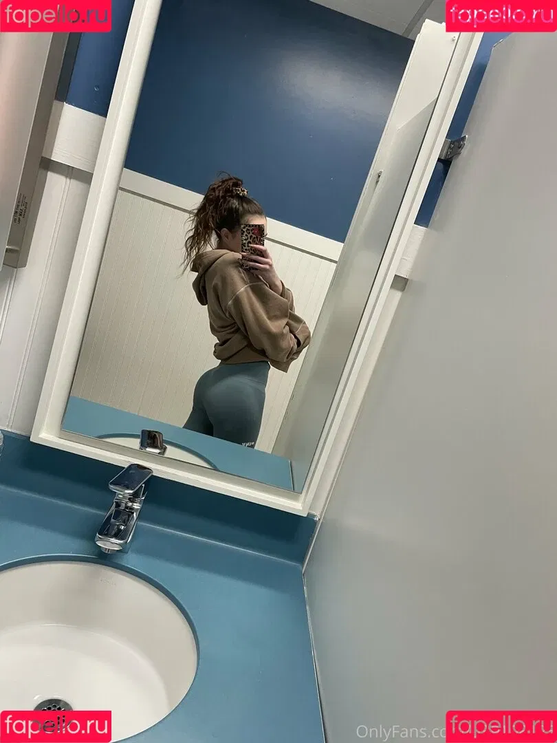 sgoally Onlyfans Photo Gallery 