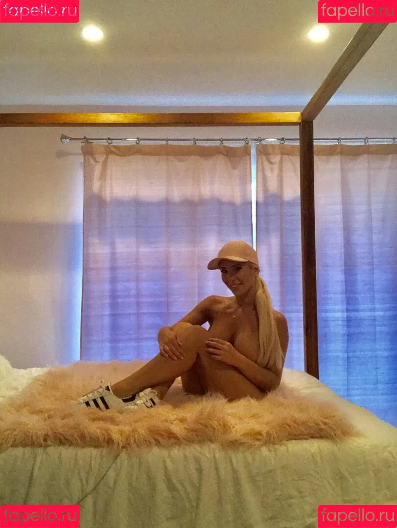 tashareign Onlyfans Photo Gallery 