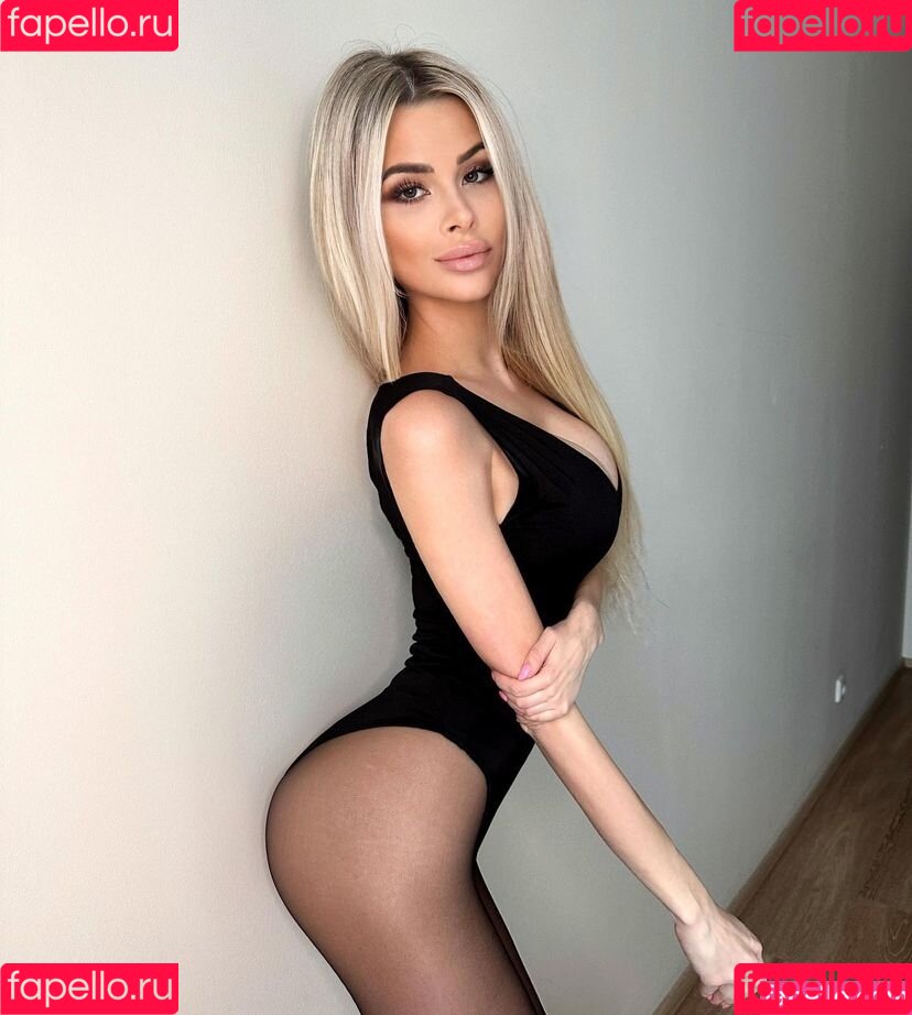 Jenny AN Onlyfans Photo Gallery 