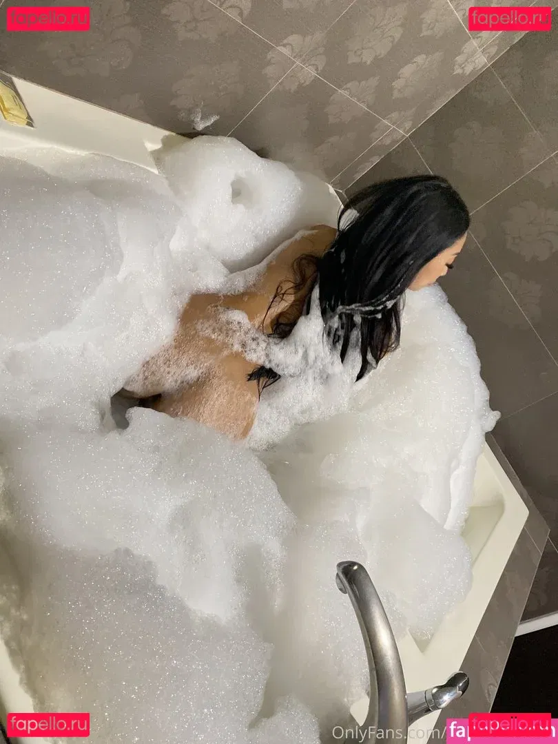 sereivthv Onlyfans Photo Gallery 