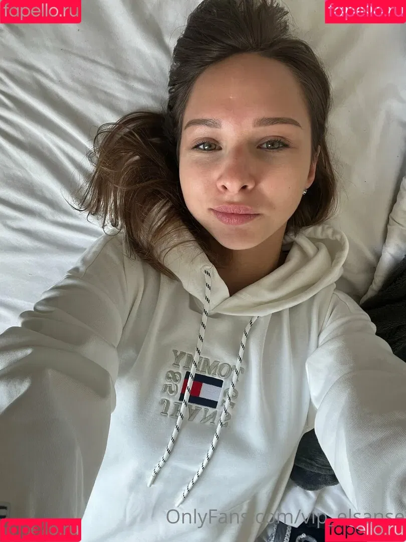 vip_littledisnay Onlyfans Photo Gallery 