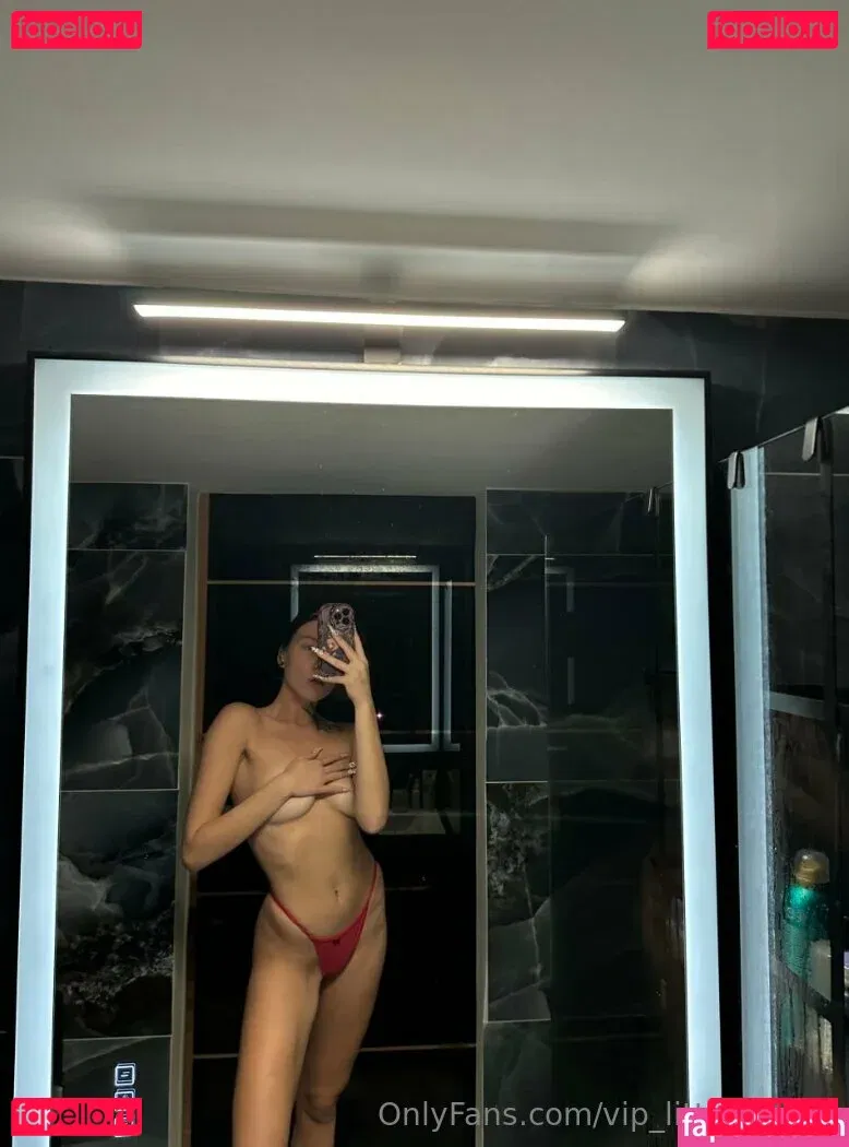 vip_littledisnay Onlyfans Photo Gallery 