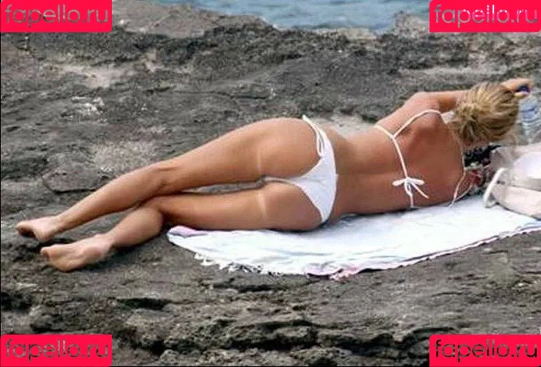 Alessia Marcuzzi Onlyfans Photo Gallery 