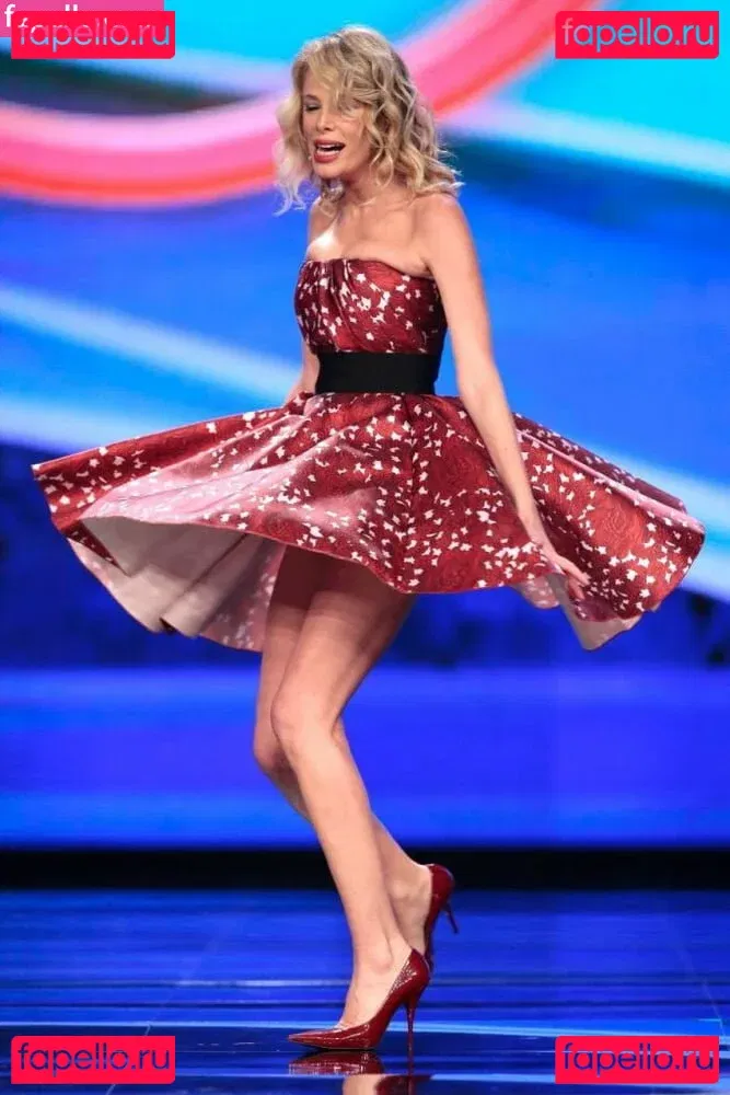 Alessia Marcuzzi Onlyfans Photo Gallery 