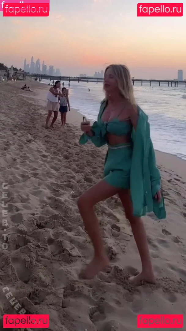 Alessia Marcuzzi Onlyfans Photo Gallery 