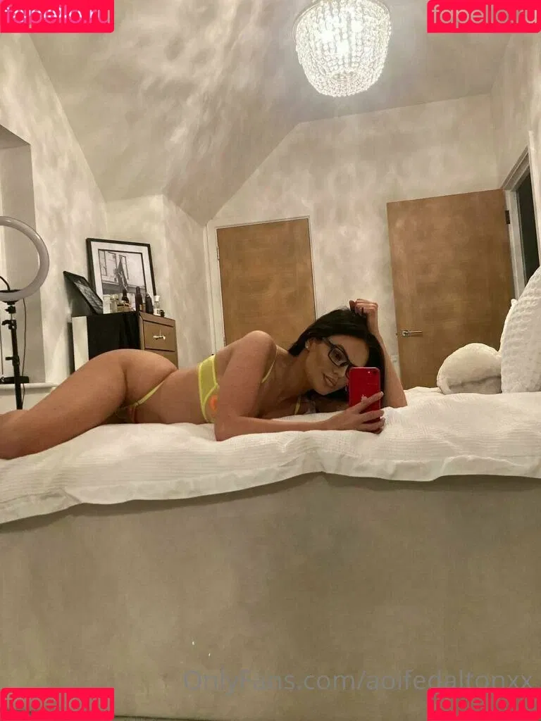 evadeexo Onlyfans Photo Gallery 