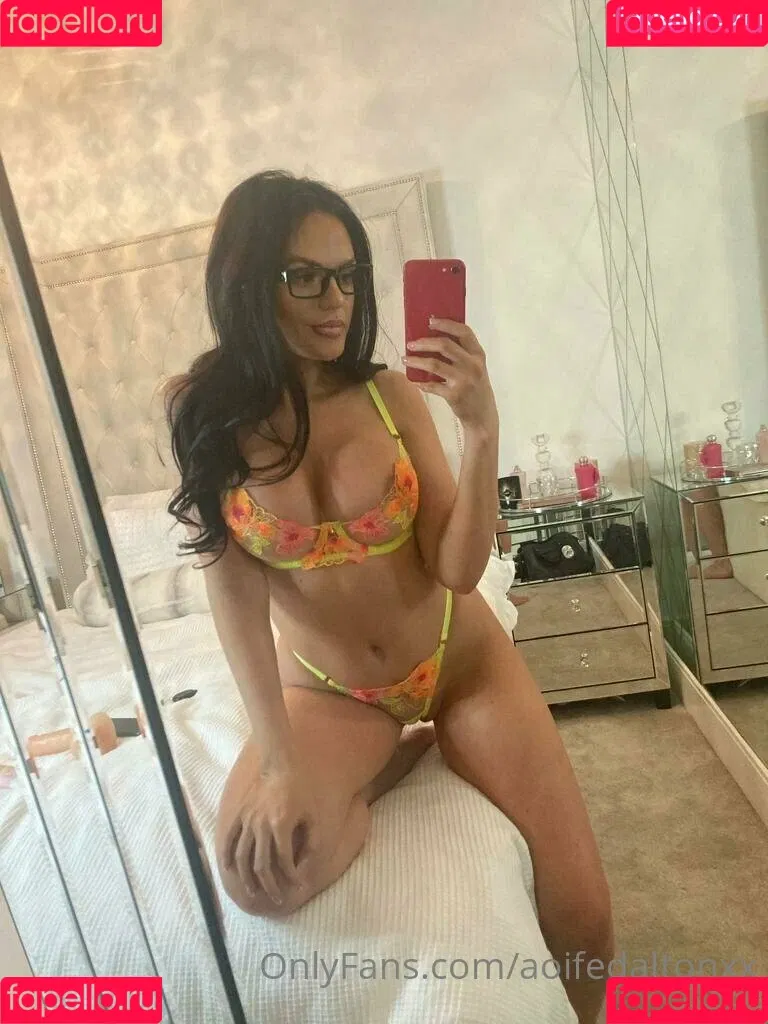 evadeexo Onlyfans Photo Gallery 