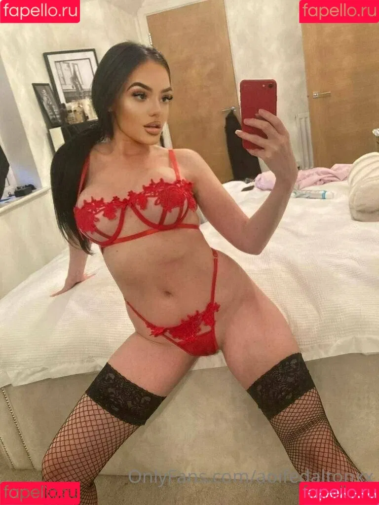 evadeexo Onlyfans Photo Gallery 