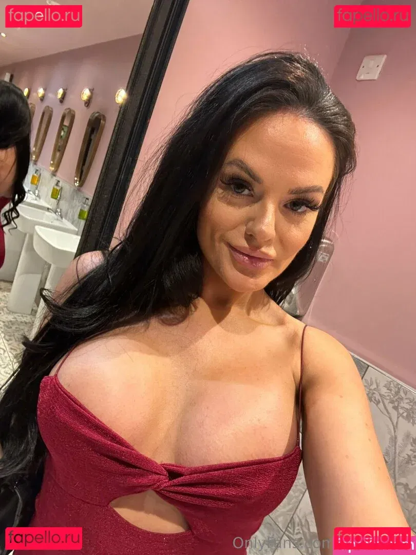 evadeexo Onlyfans Photo Gallery 