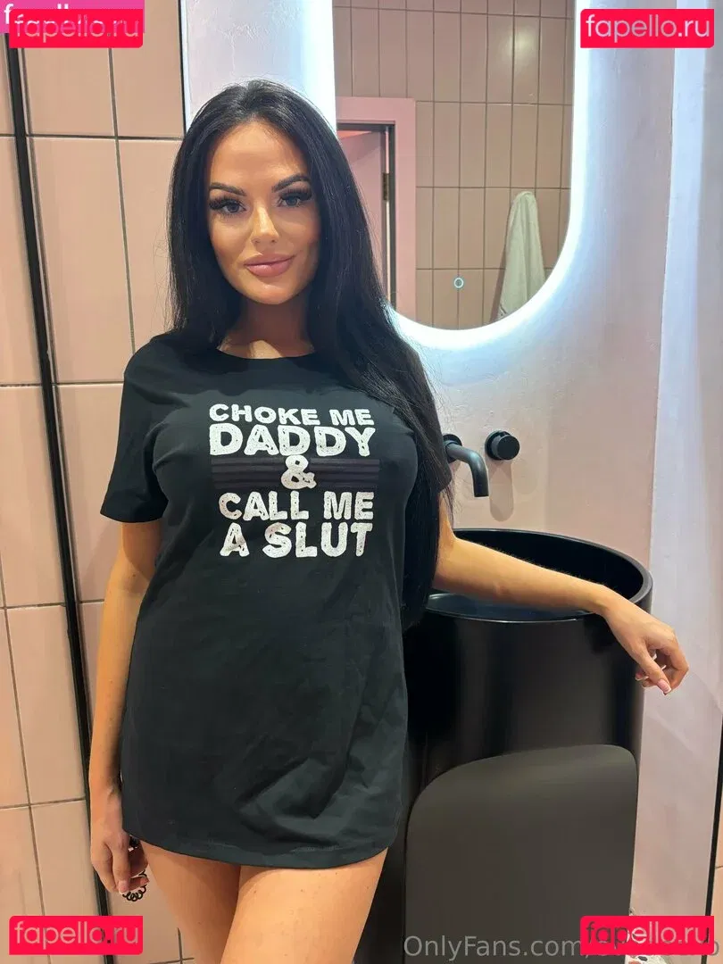 evadeexo Onlyfans Photo Gallery 