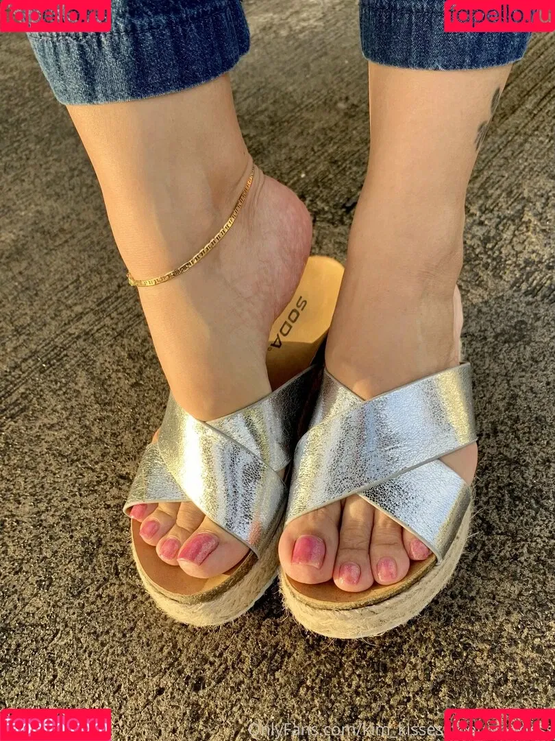 kim_kisses_foot_goddess Onlyfans Photo Gallery 