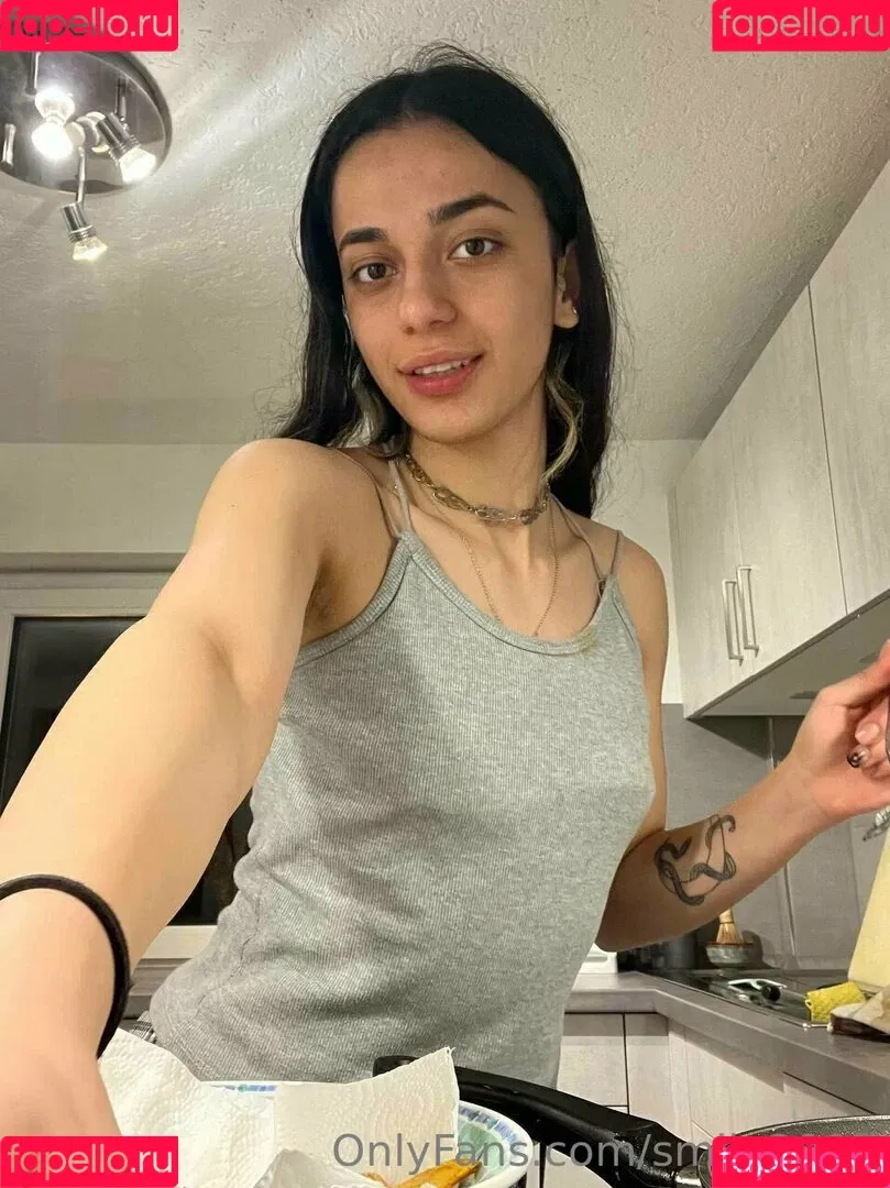 smile2003 Onlyfans Photo Gallery 
