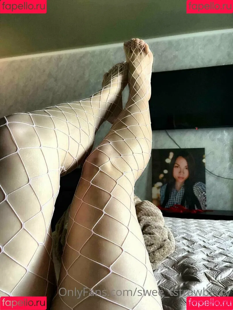 swee_tstrawberry Onlyfans Photo Gallery 