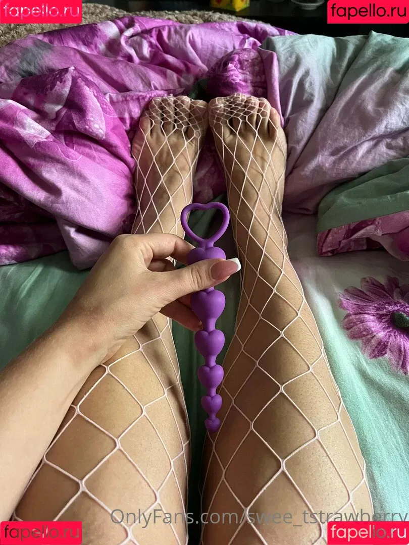 swee_tstrawberry Onlyfans Photo Gallery 