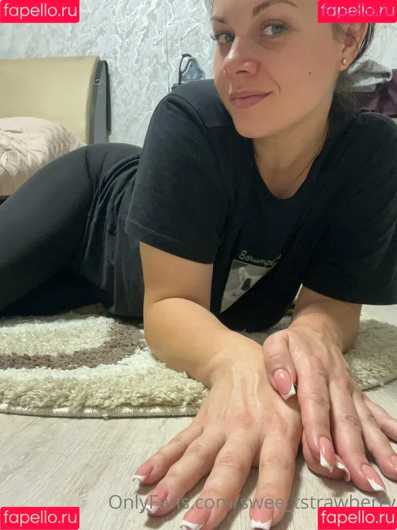swee_tstrawberry Onlyfans Photo Gallery 