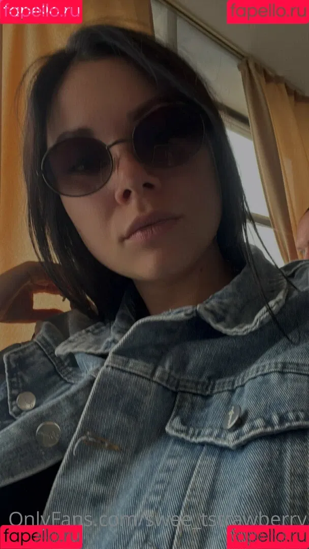 swee_tstrawberry Onlyfans Photo Gallery 
