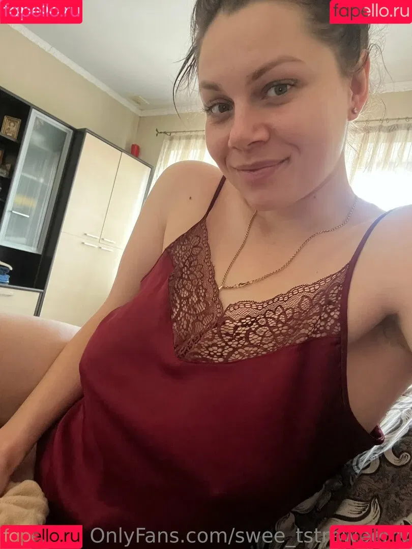 swee_tstrawberry Onlyfans Photo Gallery 