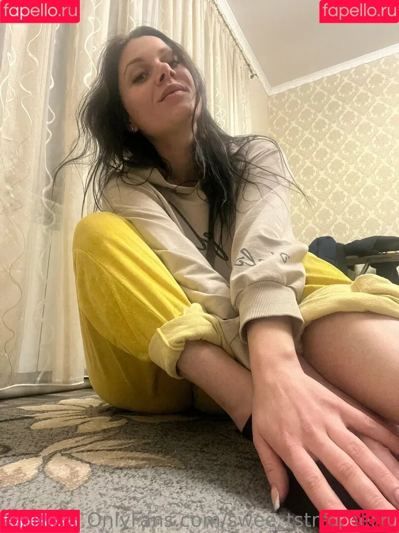 swee_tstrawberry Onlyfans Photo Gallery 