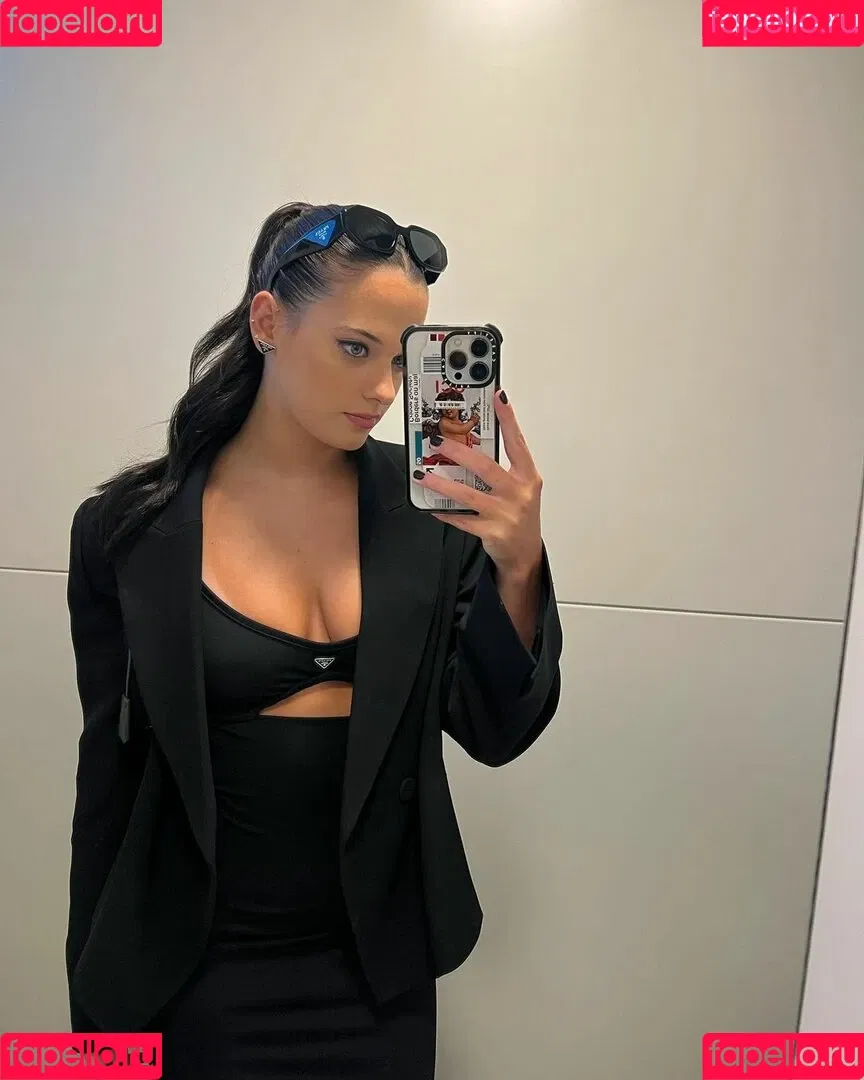 Taya Brooks Onlyfans Photo Gallery 