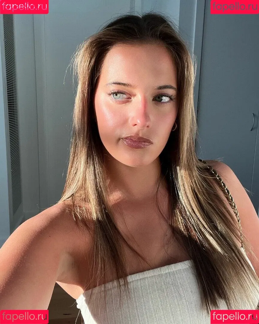 Taya Brooks Onlyfans Photo Gallery 
