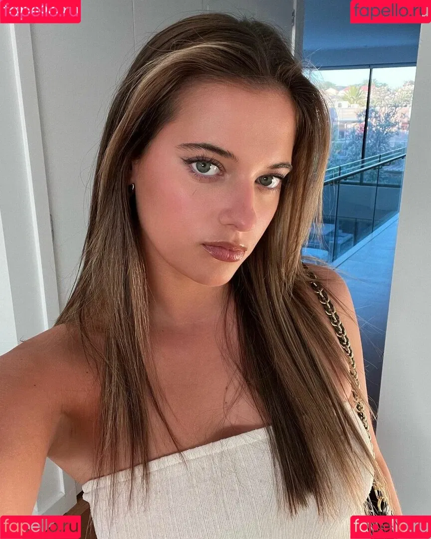 Taya Brooks Onlyfans Photo Gallery 